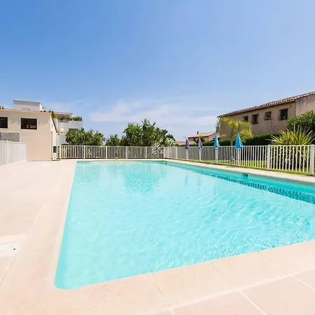 Standing Piscine Proche Loisirs
